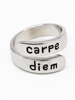 Carpe Diem Ring